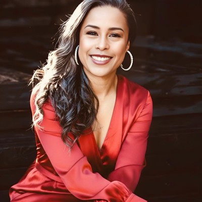 Eslyn — Lead Facilitator & Founder